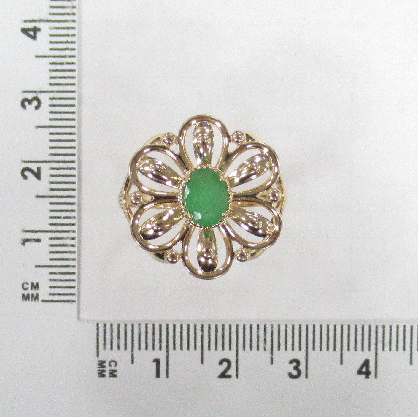 Серебряное кольцо 925 пробы; вставки 1 Изумруд нат. (О) 5/Г3 0,745;